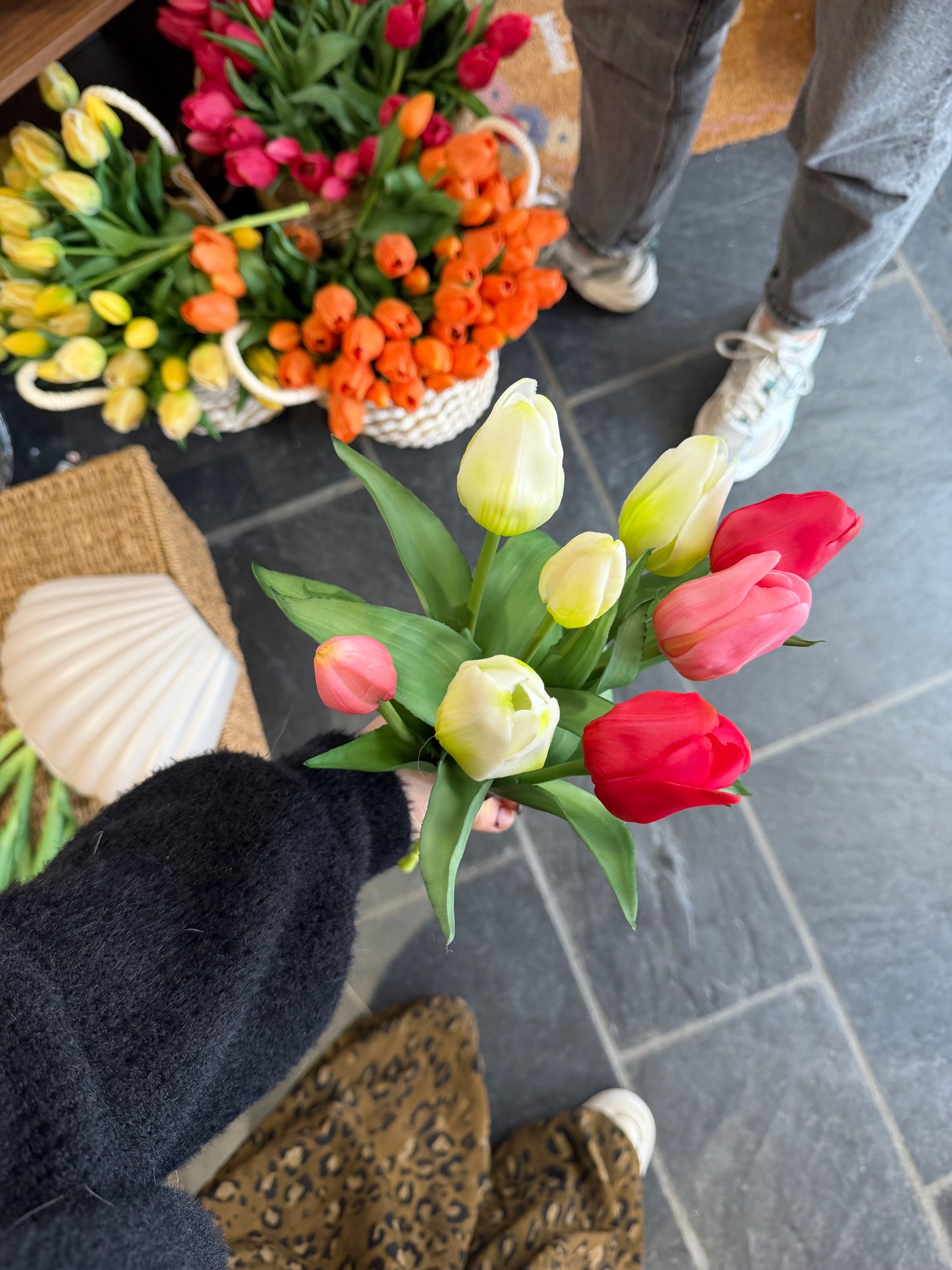 Fausses tulipes - touché vrai fleur