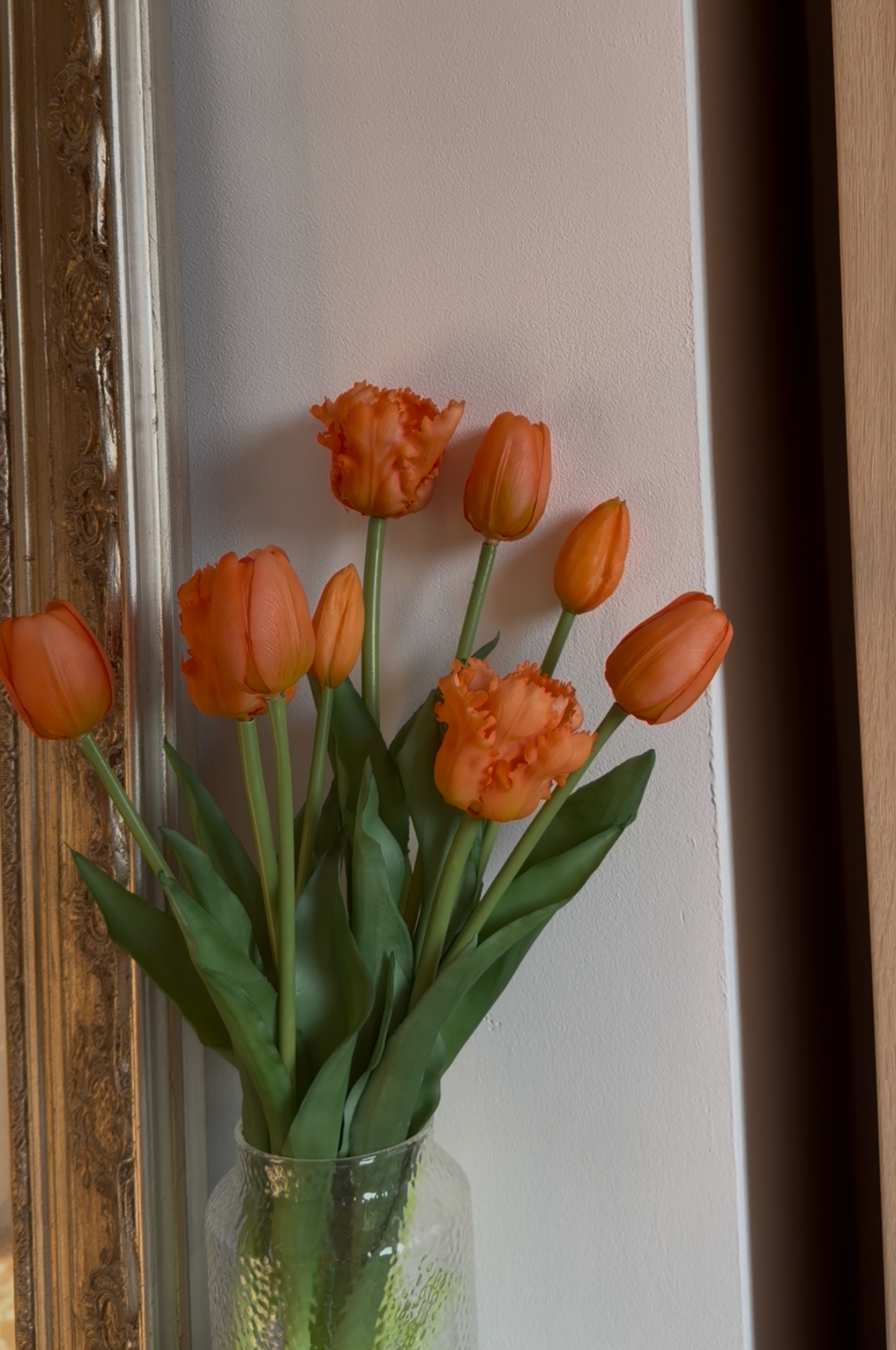 Oranger Blumenstrauß