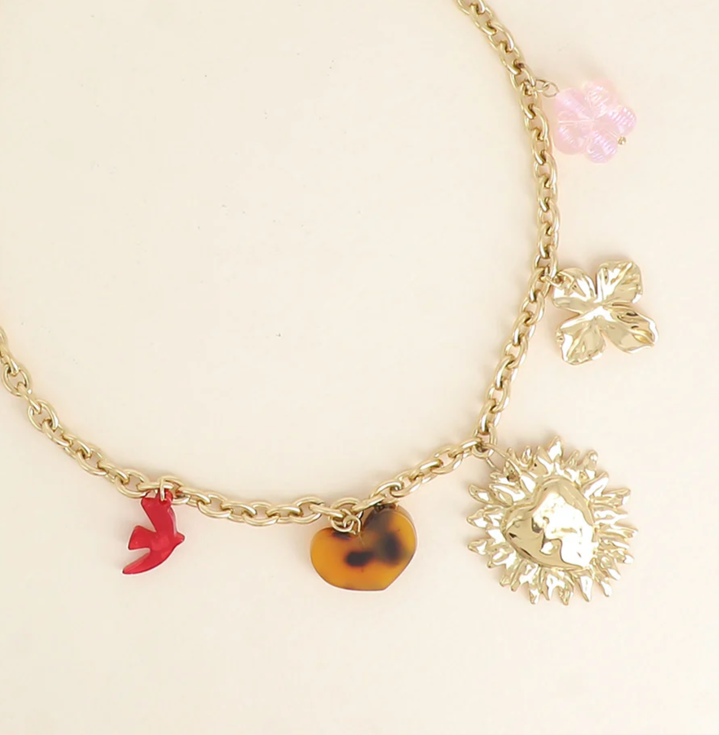 Collier Mona