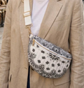 Pochette blanche