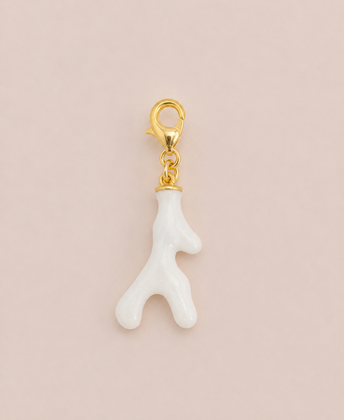 Charms corail blanc