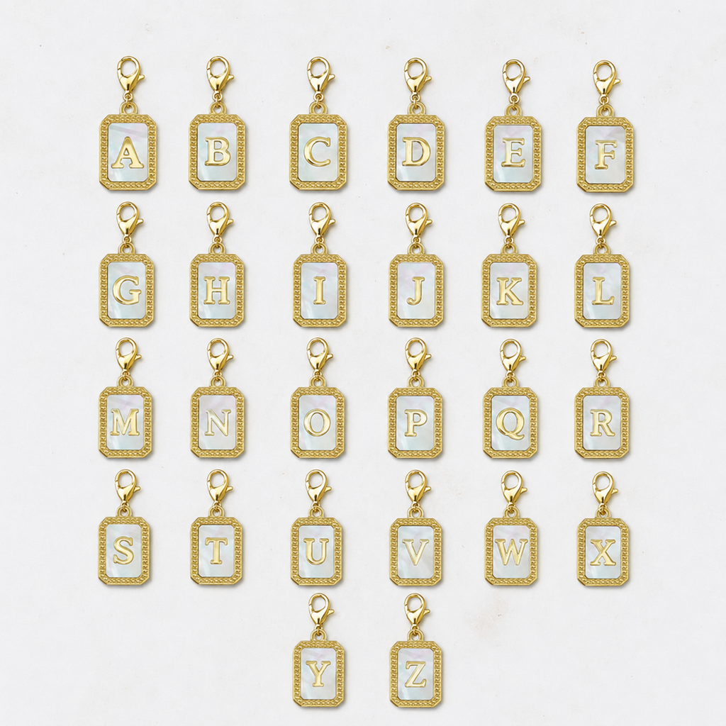 Charms alphabet doré et nacre