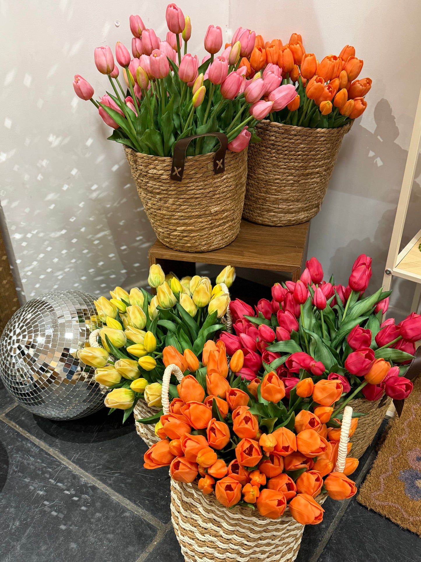 Fausses tulipes - touché vrai fleur