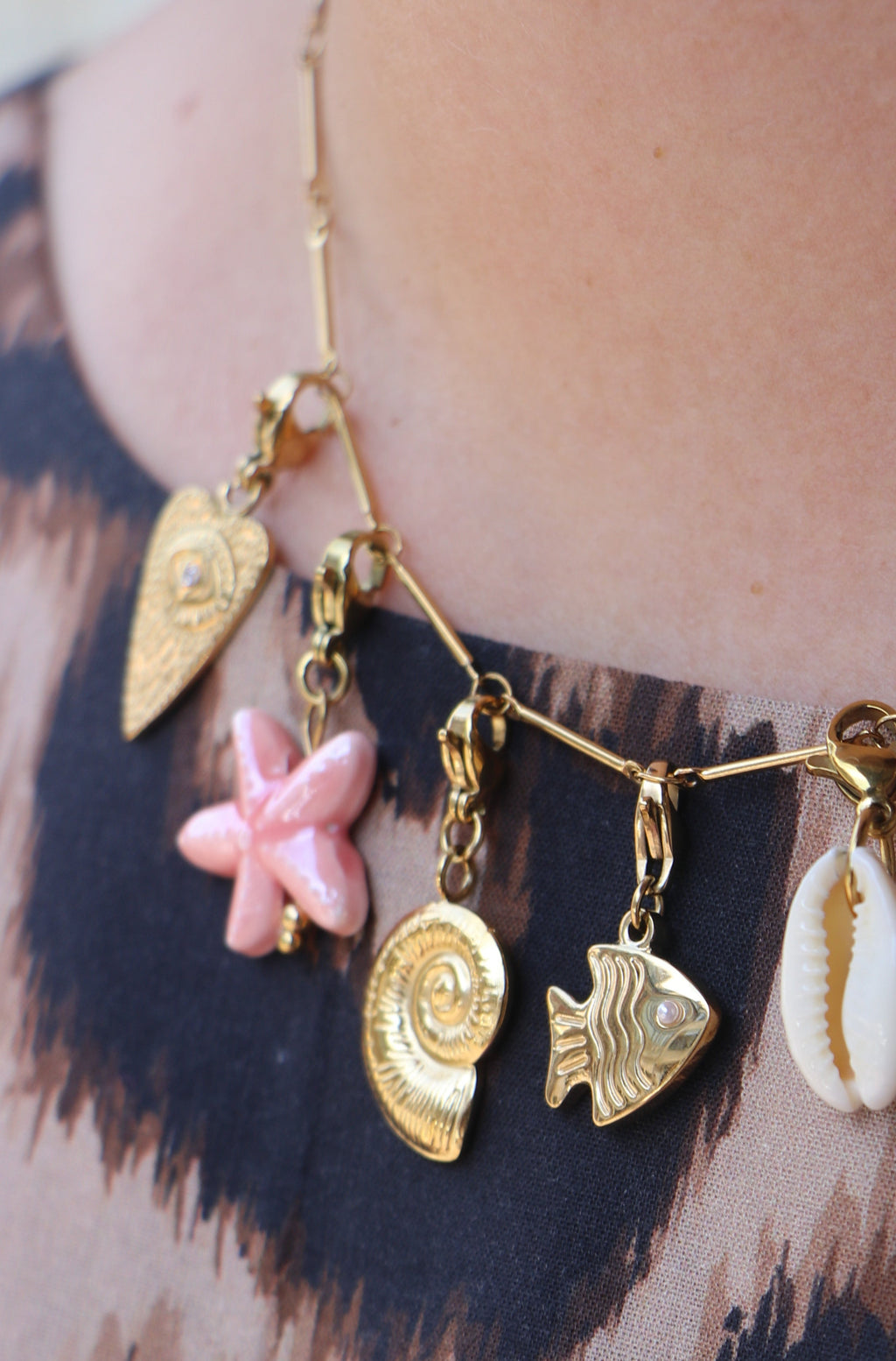 Charms étoile en céramique